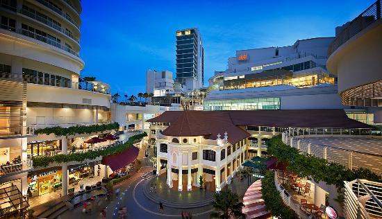 Gurney Paragon Mall